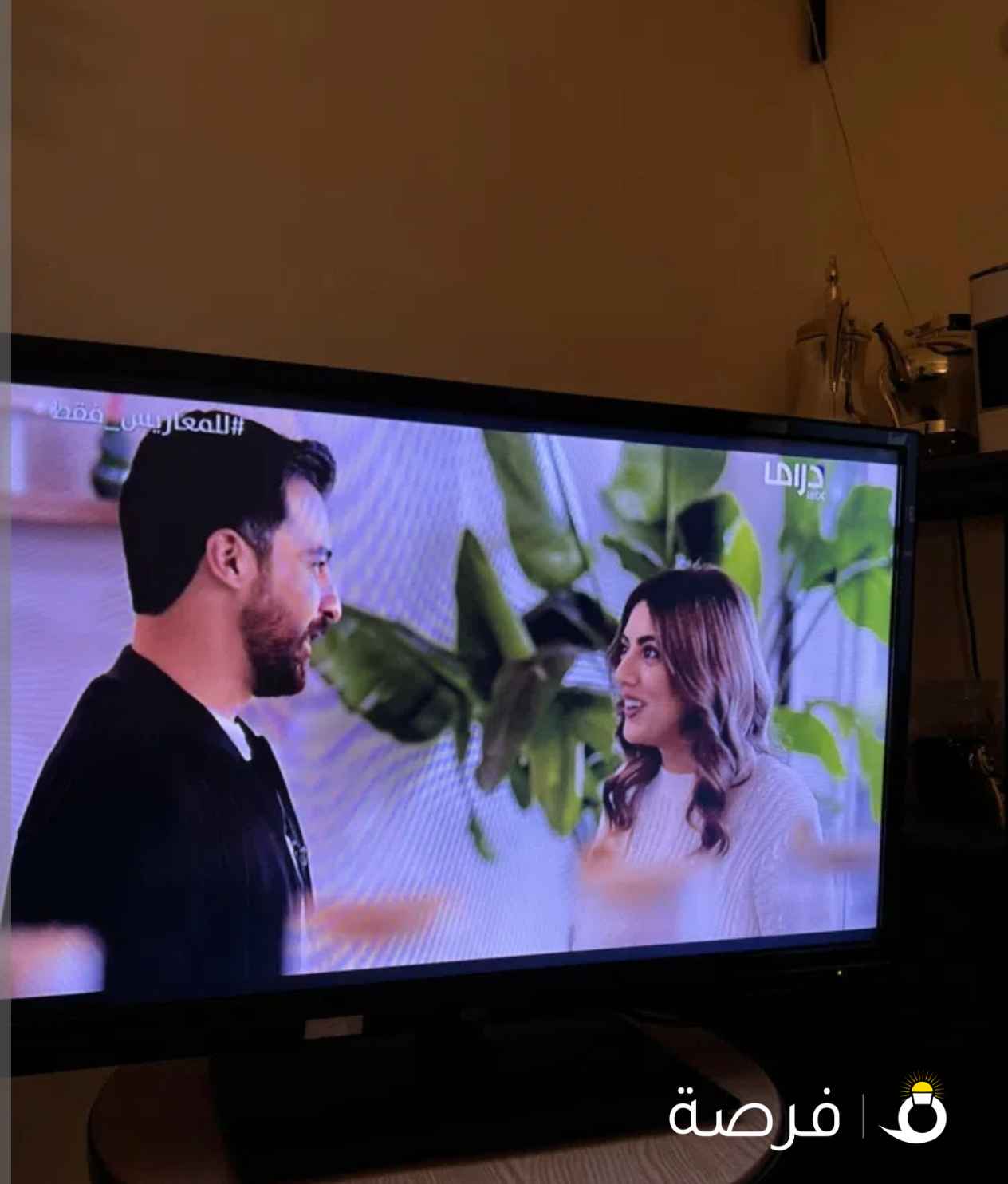 للبيع شاشه ⁦⁦32⁩⁩ تلفزيون ال اي دي عاديه. مو سمارت