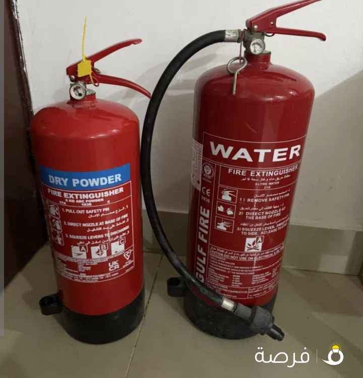 عدد ⁦⁦4⁩⁩ طفايات ب ⁦⁦10⁩⁩ دنانير