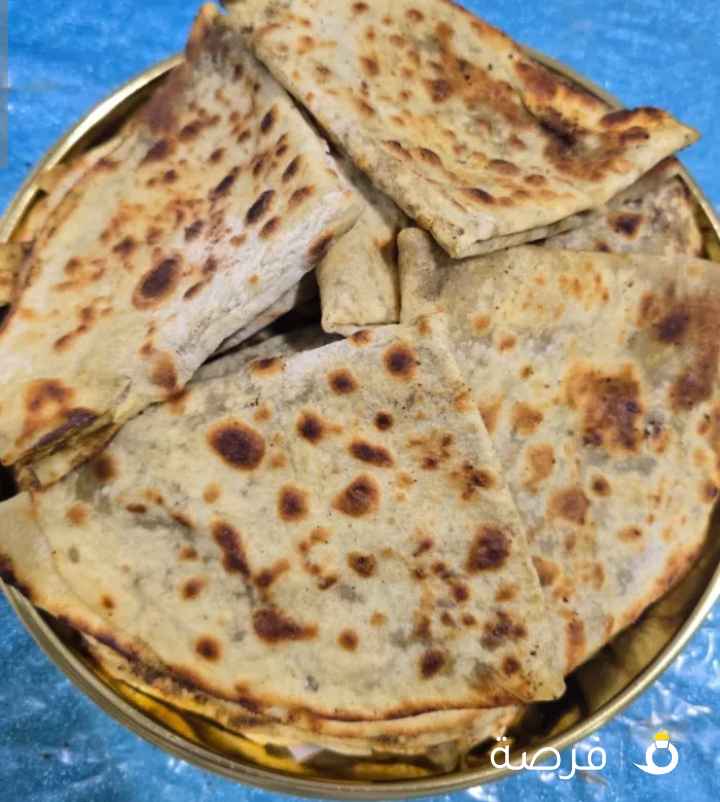 فلزن خبز صاج مهياوة بالزبدة او زيت زيتون او دهن عداني ⁦⁦25⁩⁩حبة ماعون مهياوة دهن عداني في توصيل