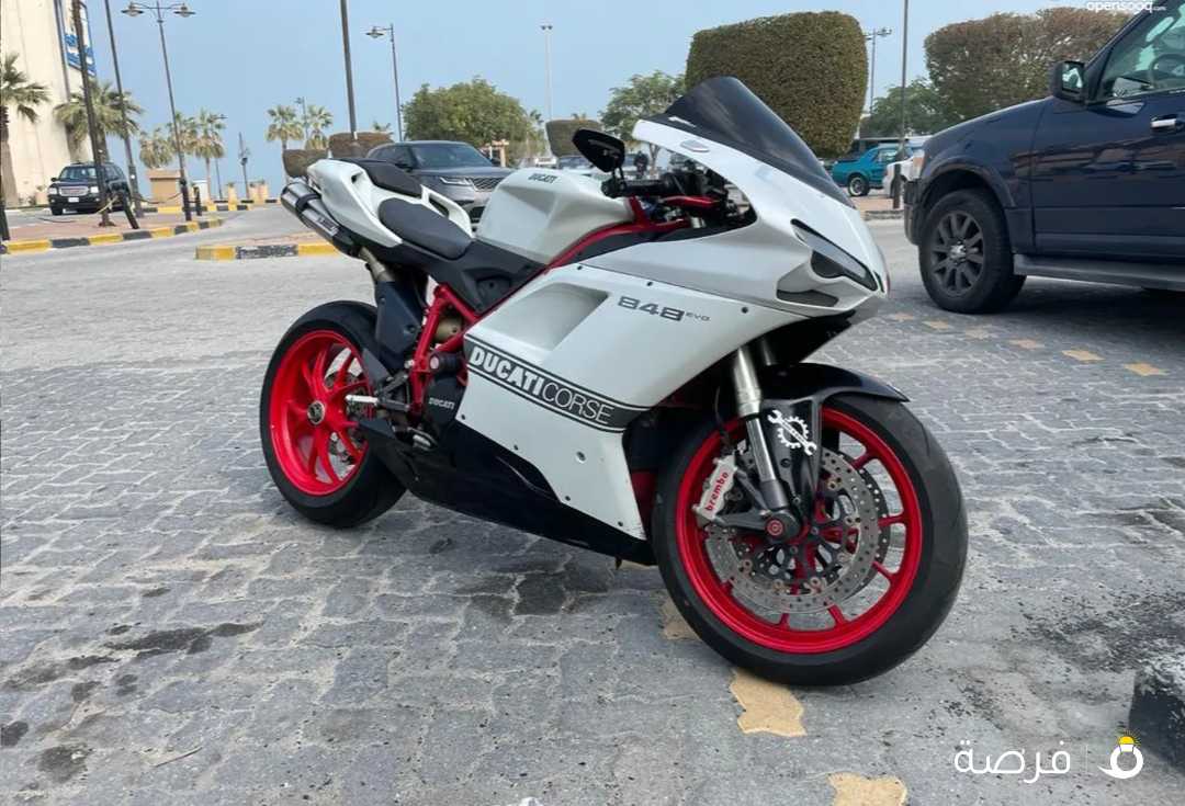 Ducati 848 Evo 2012