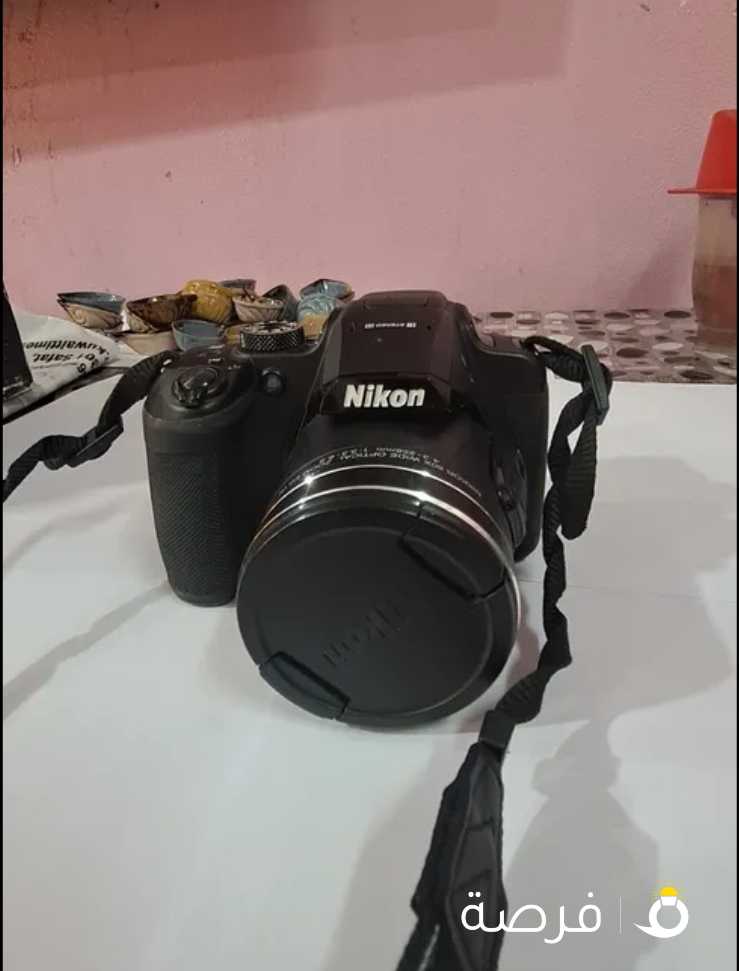 Nikon b700