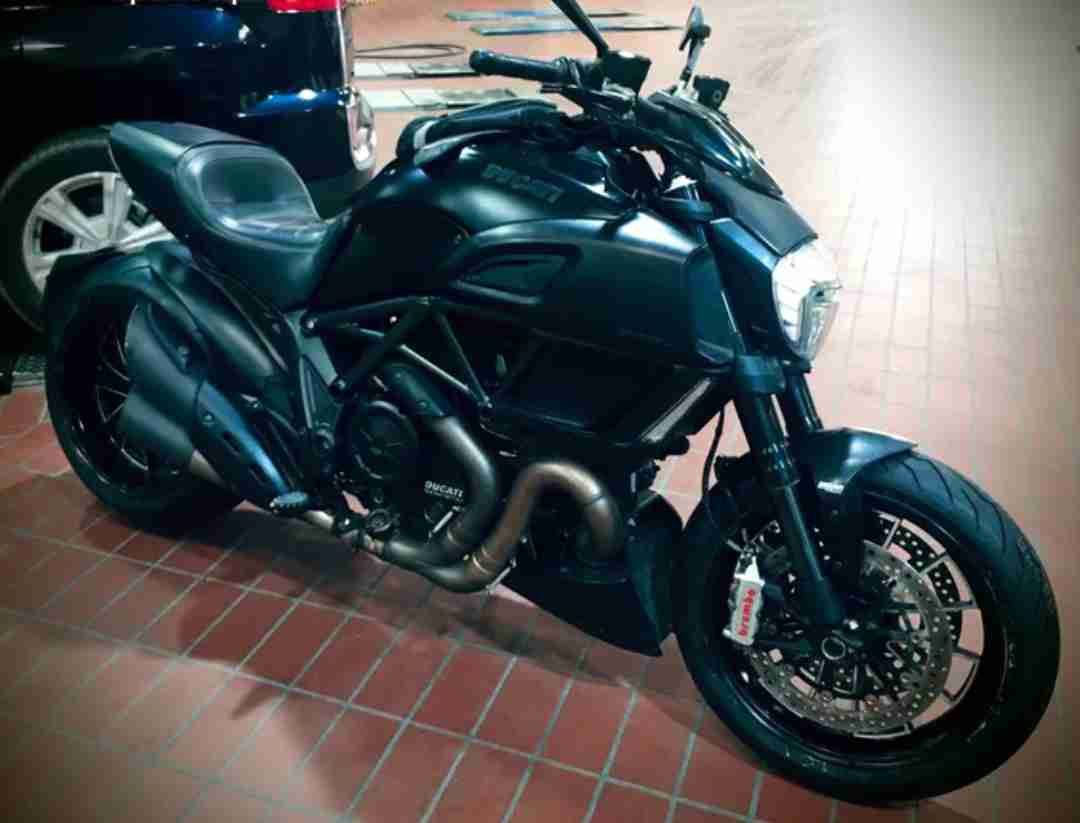 Ducati diavel