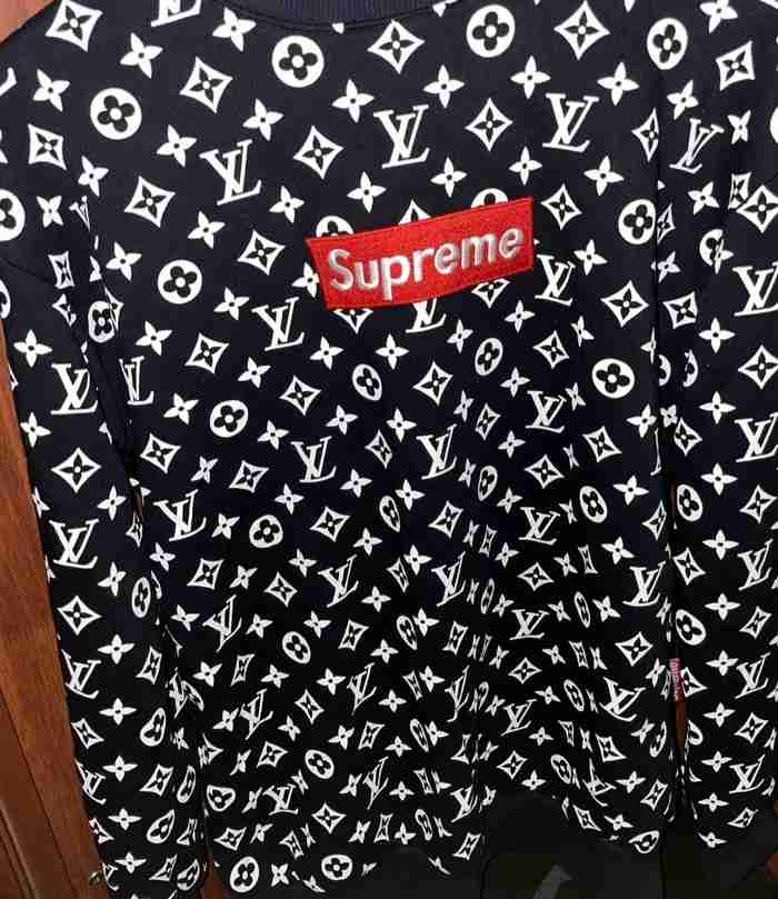 pullover louis vuitton supreme