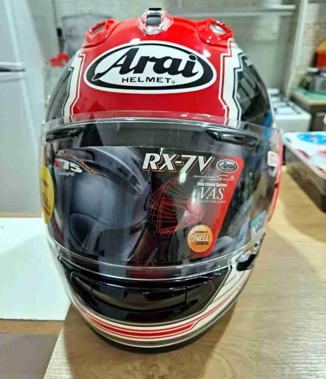 Arai rx7v