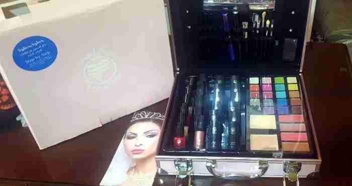 Mikyajy Makeup Set Box (never used)