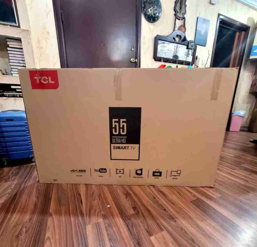 تليفزيون TCL 55 inch جديد يالكرتونه لم يستخدم سمارت