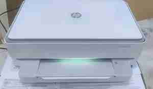 طابعة HP Deskjet Plus 6075