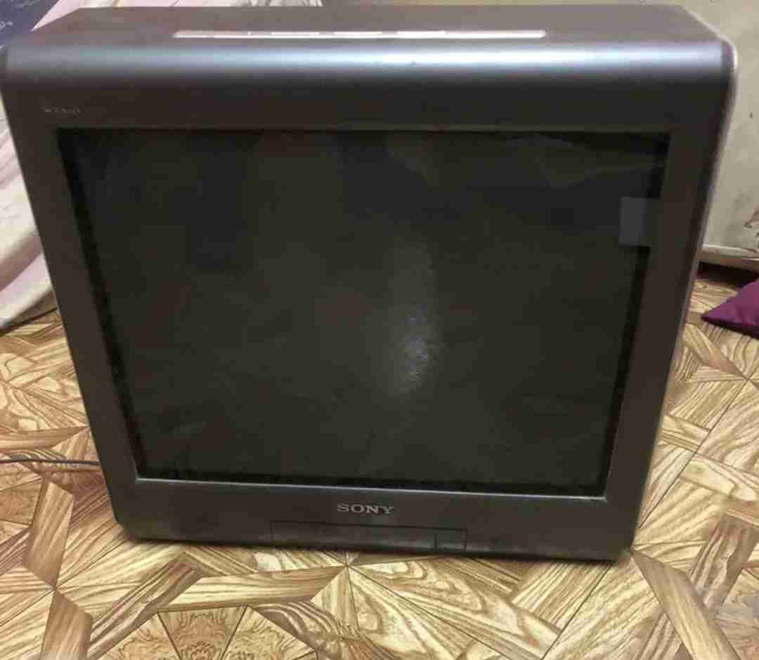 Sony wega (Box Tv )