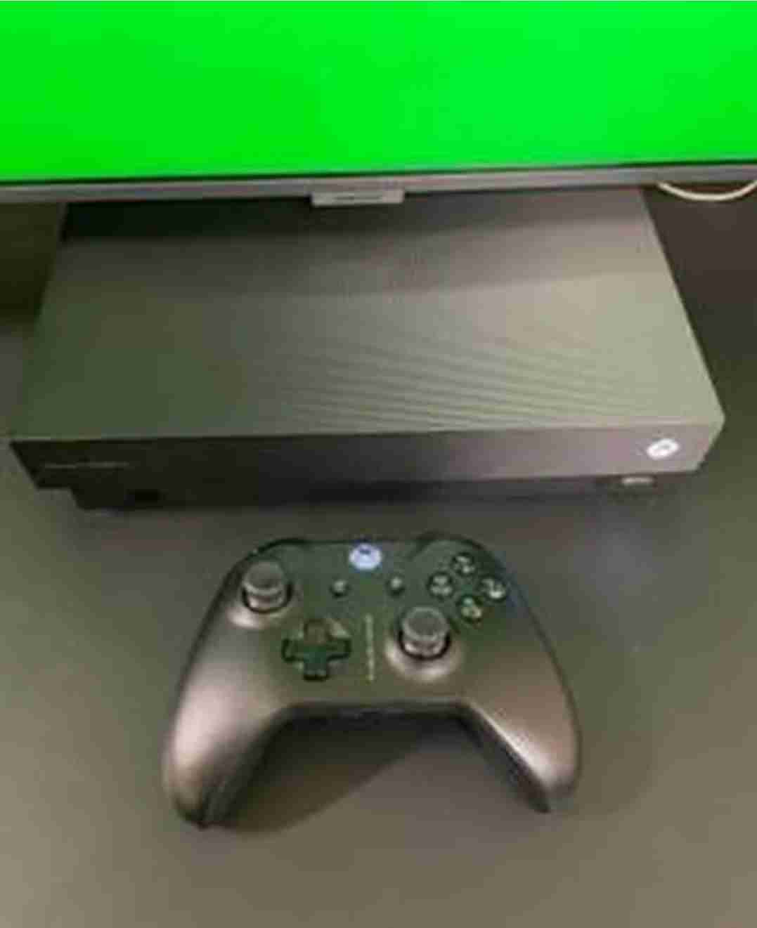 50+ Games inside Xbox one x 4k gaming 1 TB console