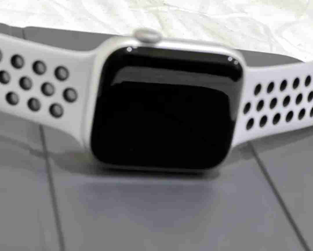 Apple watch 6. 44mm