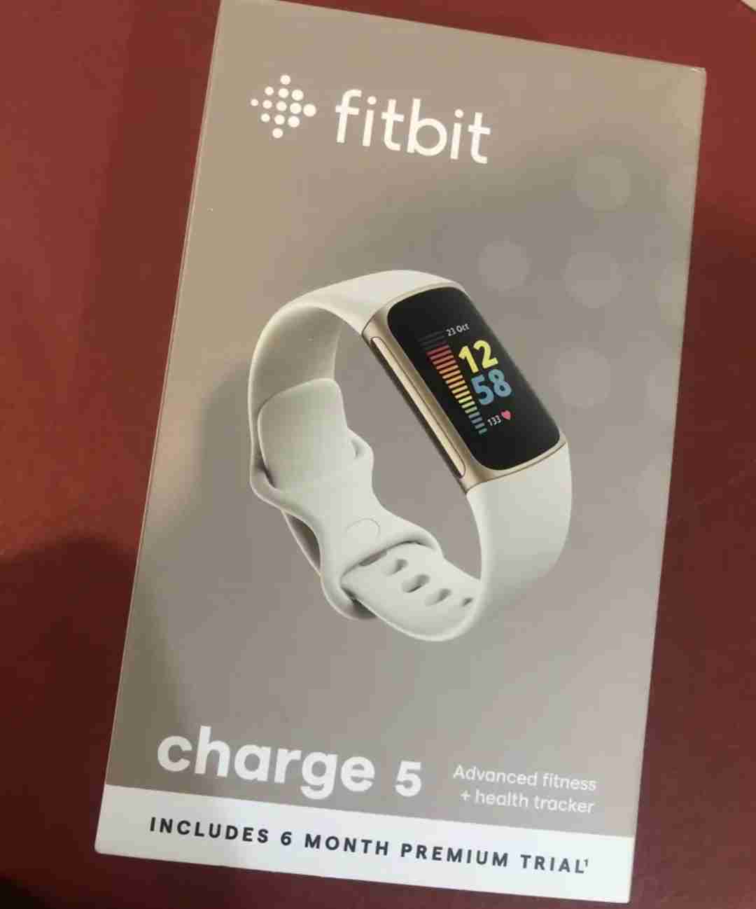 new fitbit charge 5 للبيع فيت بيت شارج