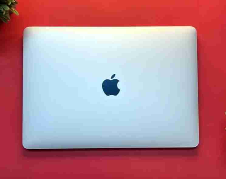 MacBook Pro 13’ M1 Chip 2020