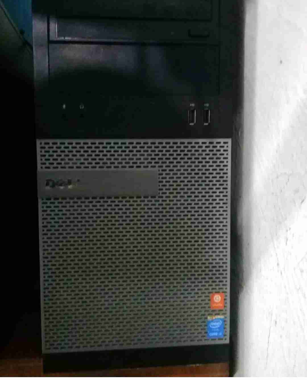 كمبيوتر dell i3