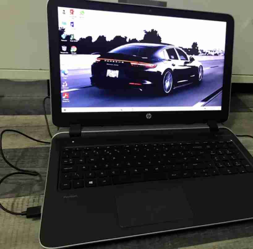 laptop HP core i7 /8Gb ram / 4Gb gtx Nvidia /1Tb + 128Gb Ssd