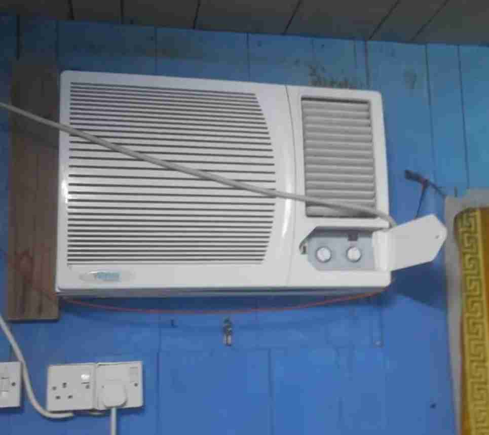 Wansa diamond 2 Ton (Window Ac)