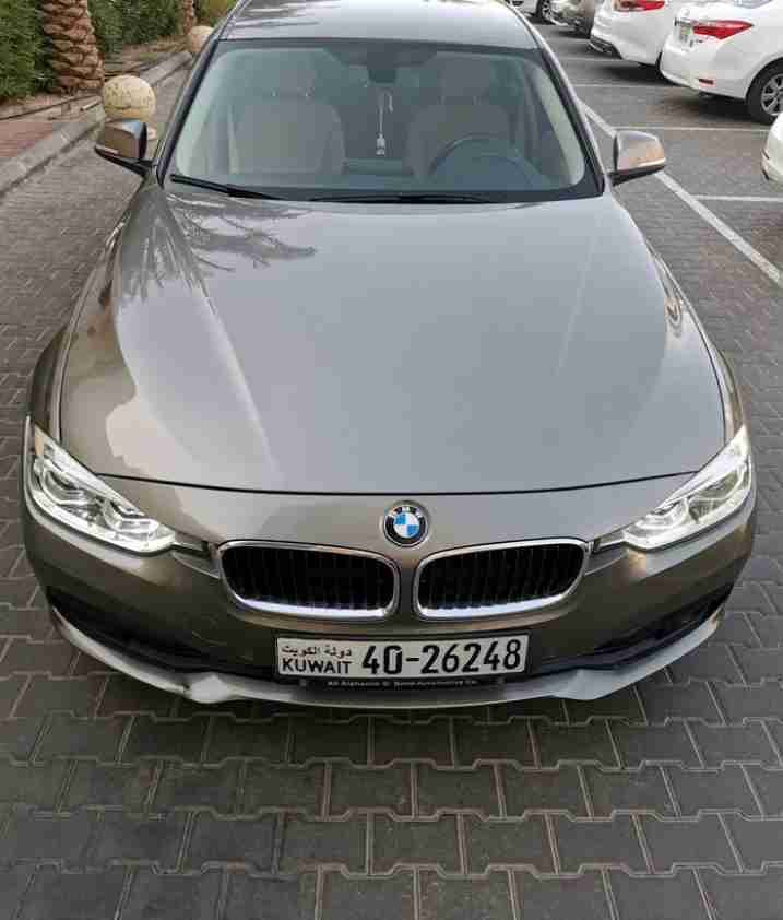 BMW الفئة الثالثه 1500 سي سي تيربو BMW