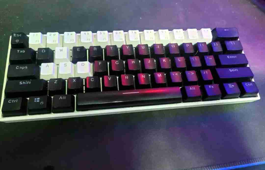 anne pro 2 mechanical keyboard كيبورد