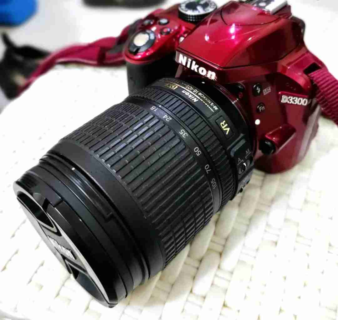 I want to Sell My Nikon D3300 with 18 to 105mm