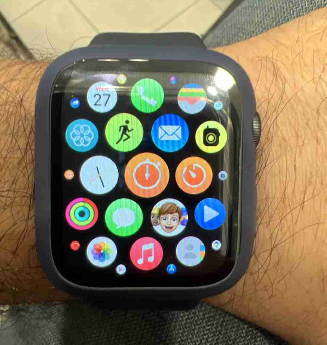 apple watch series 5 .. 44mm