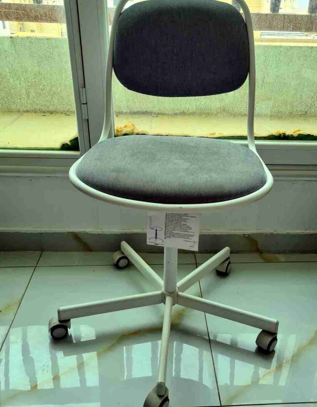 كرسي مكتب للكبار ikea desk chair