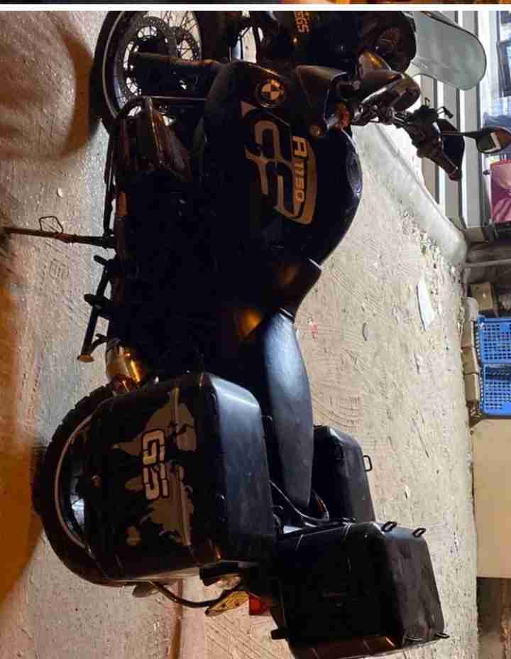 بيع دراجة نارية بي ام دبليو بحالة ممتازه (BMW motorcycle in excellent condition