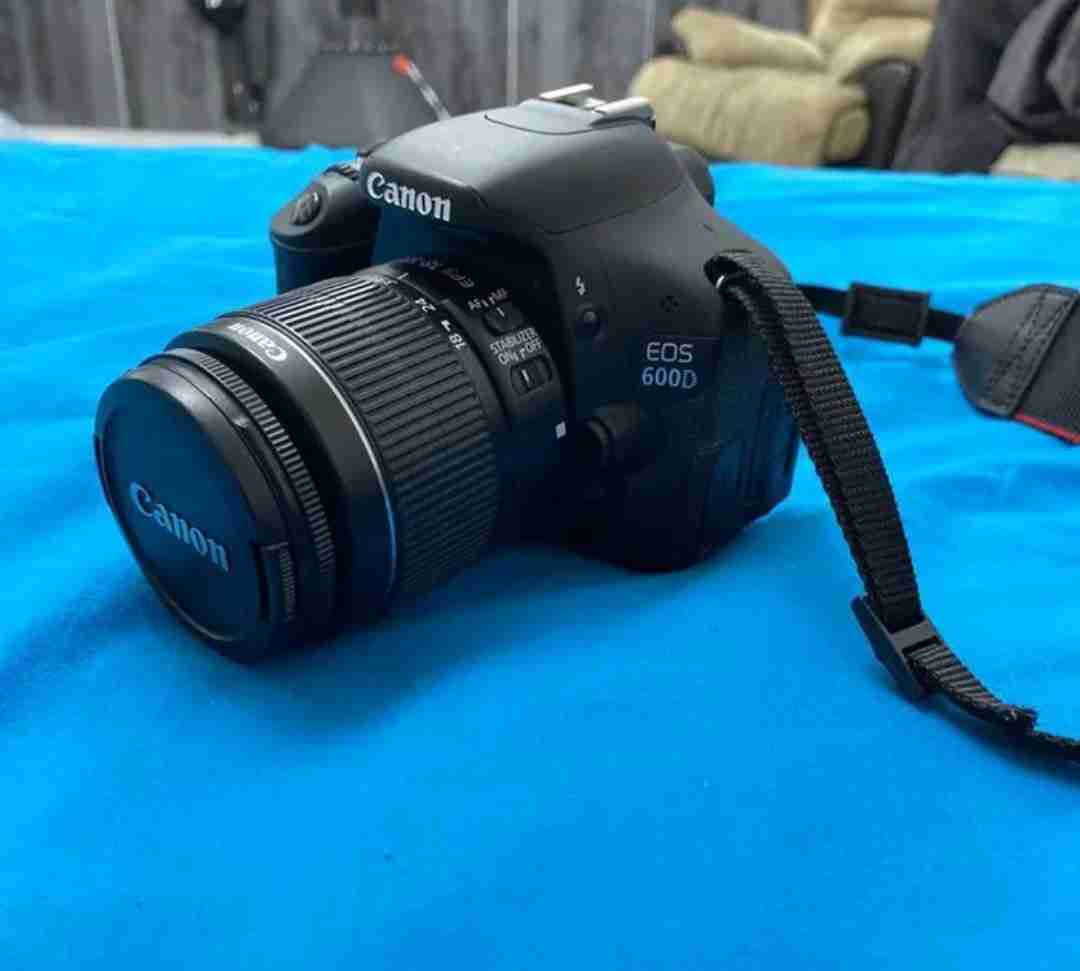 للبيع d600