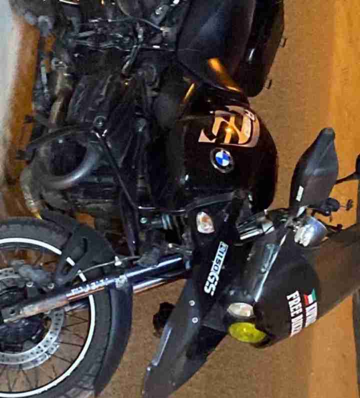 بيع دراجة نارية بي ام دبليو بحالة ممتازه (BMW motorcycle in excellent condition