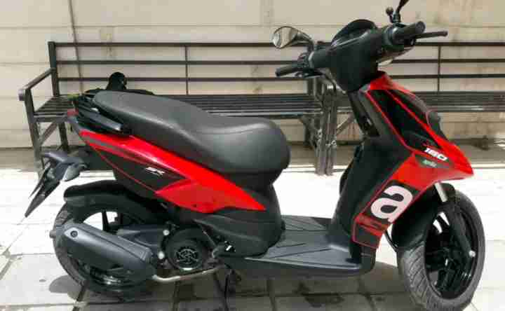 scooter APRİLİA ITALİAN 150 same like new