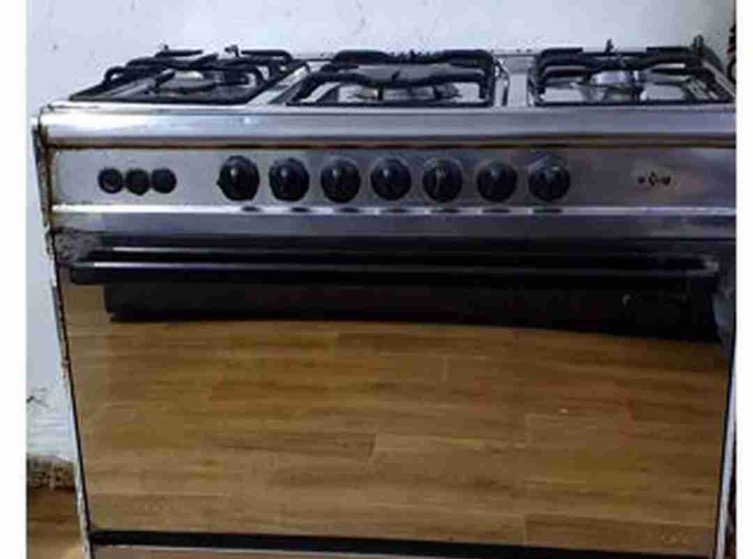 Gas Cooker 5 Burner for sale