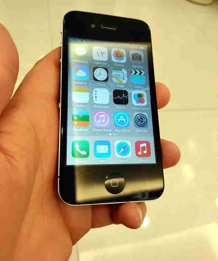 للبيع ايفون iphone 4 نادر النظافه