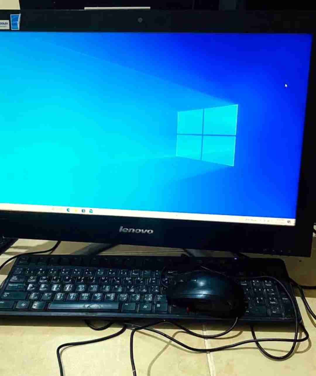 lenova windows 8 , 4gb ram machine type 10104 model