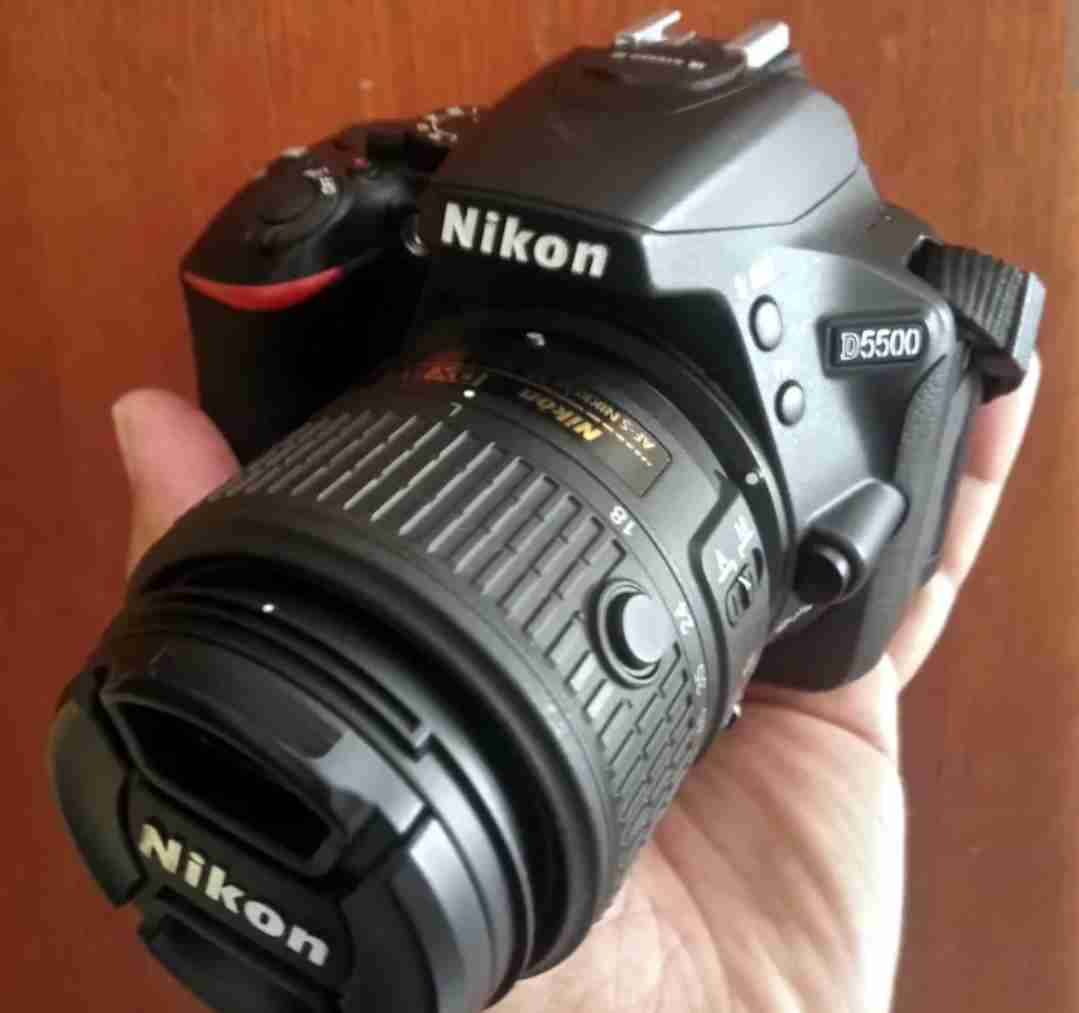 Nikon D5500/24.2MP WiFi Camera