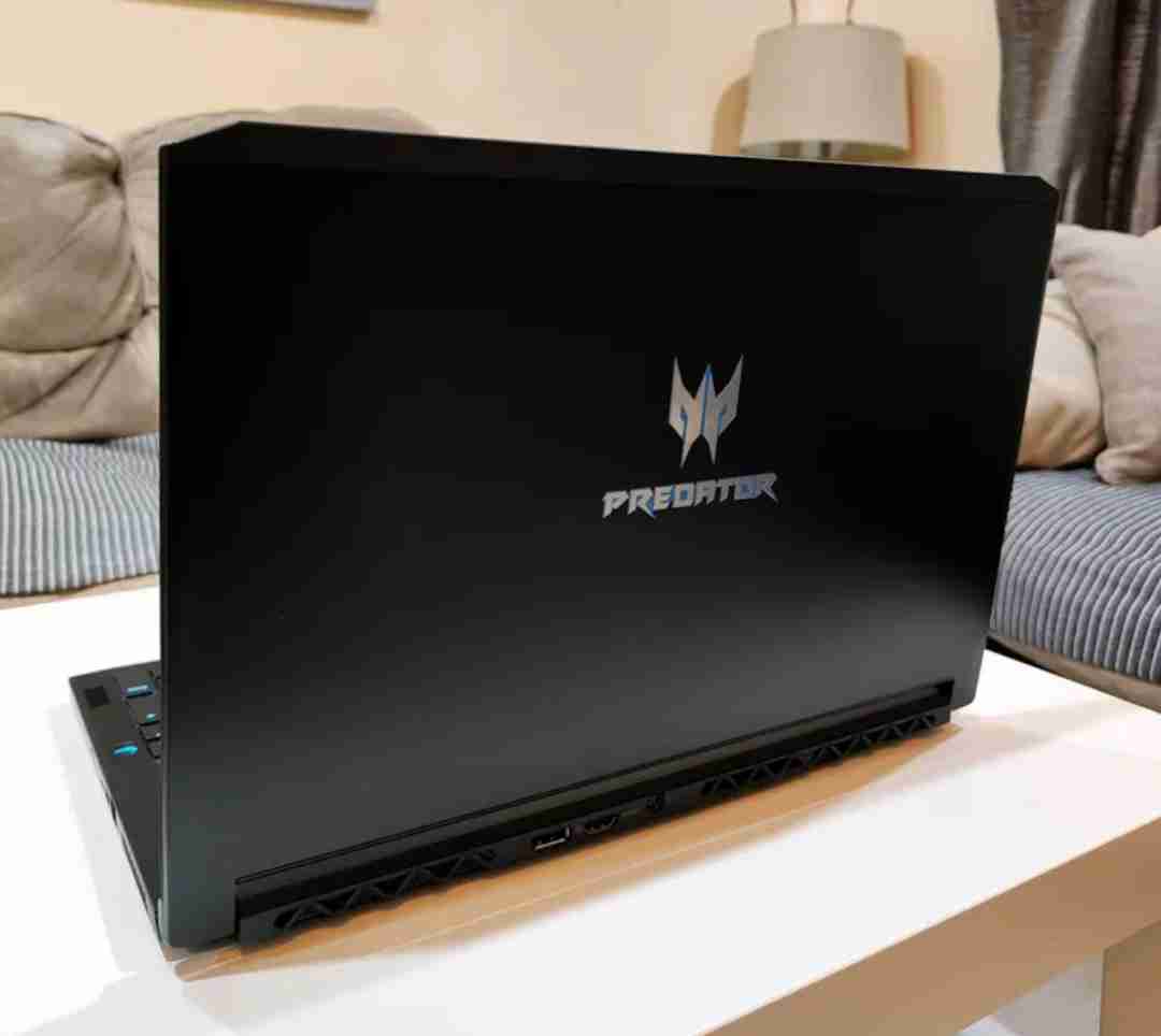 Acer Predator Triton 700