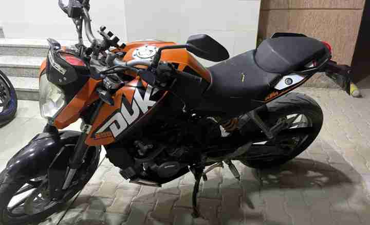 للبيع سيكل KTM Duke 200