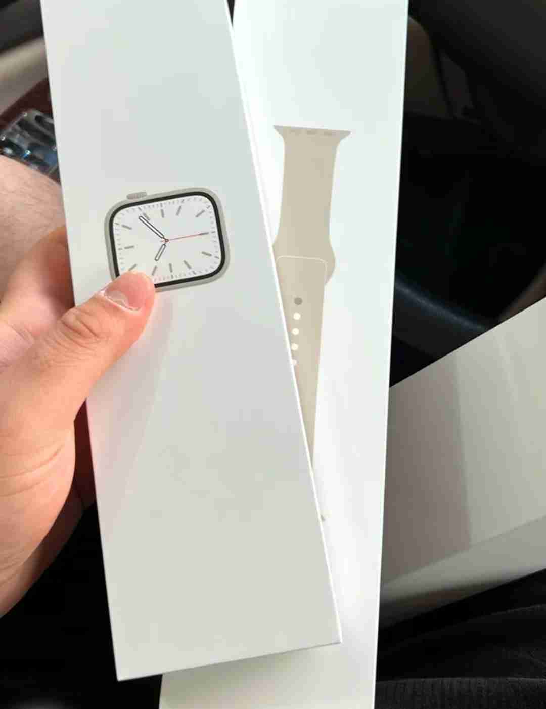 apple watch series 7 starlight 45mm