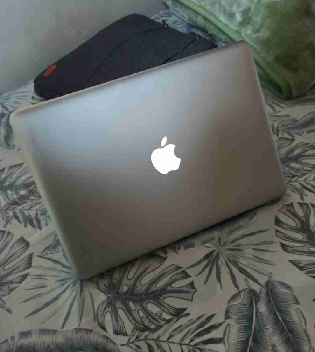 MacBook pro 2013 for sale