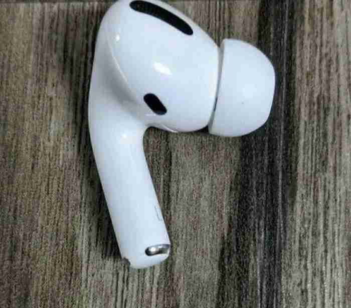 airpods pro left