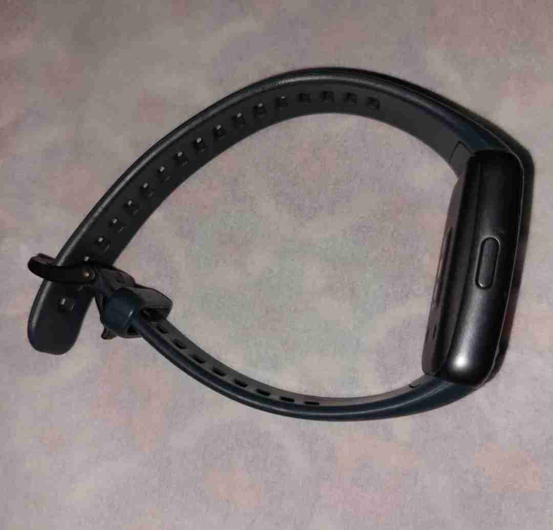 Huawei band 6