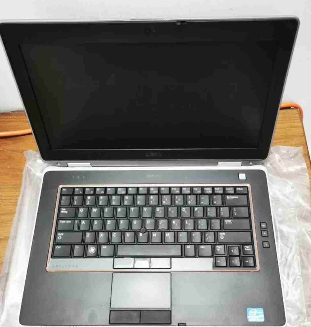 استيراد بحالة ممتاذه جداً للدراسة والأعمال Dell latitude E6420 (سعر نهائي)