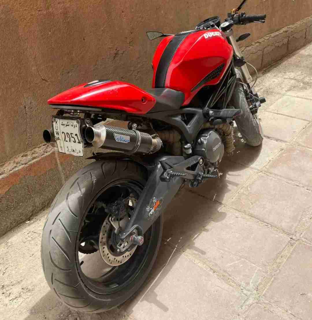 Ducati monster 696,2013 model,23000 km run,great condition