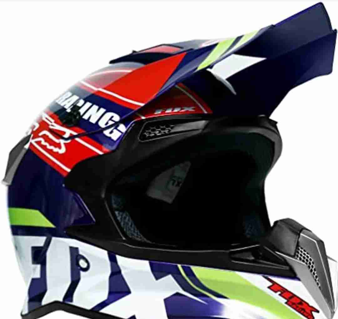 28 دينار
 99860201
 دردش
Motorbike Safety Gloss Finished Helmet 836407خوذة حق دراجات البر حماية كاملة للرأس