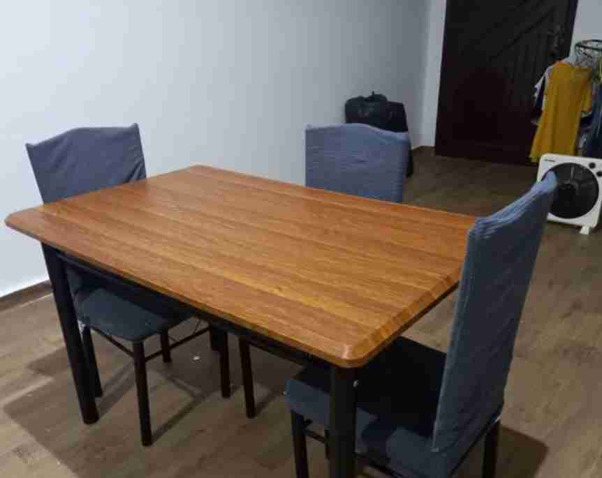 Dining Table 1m x 1.5m + 4 chairs