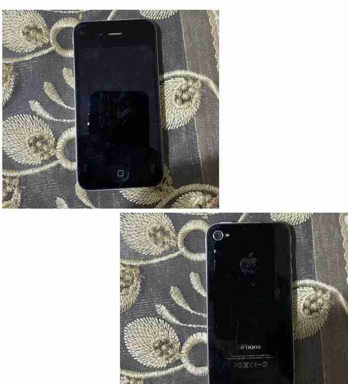 For sale iphone 4 S black color in good condition