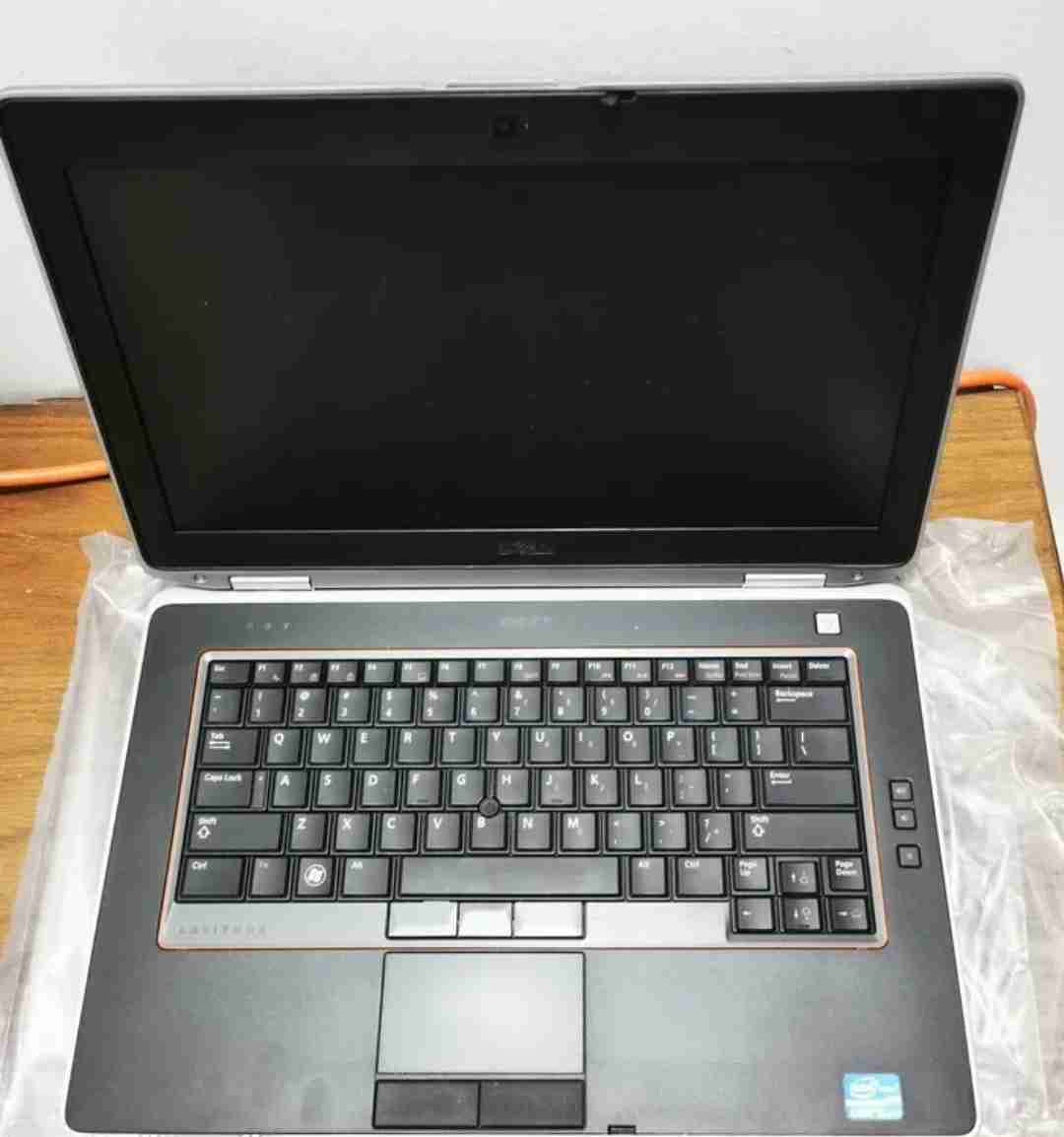 استيراد بحالة ممتاذه جداً للدراسة والأعمال Dell latitude E6420 (سعر نهائي)