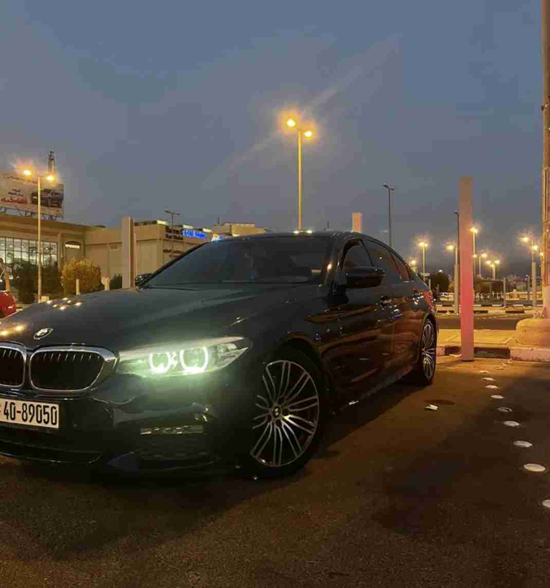 BMW 530i