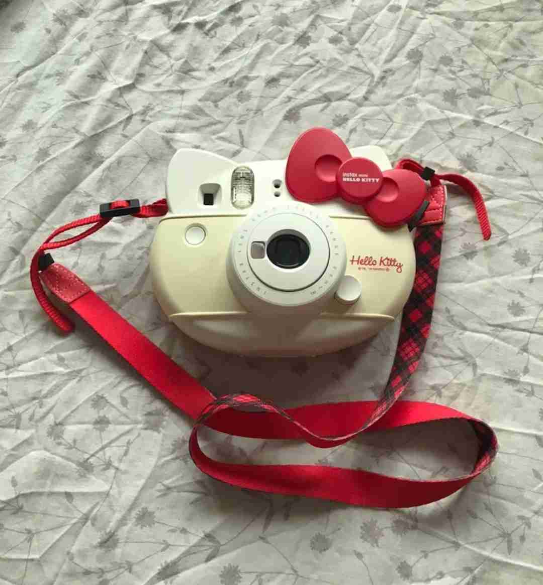 Fuji Instax Mini Hello Kitty Camera