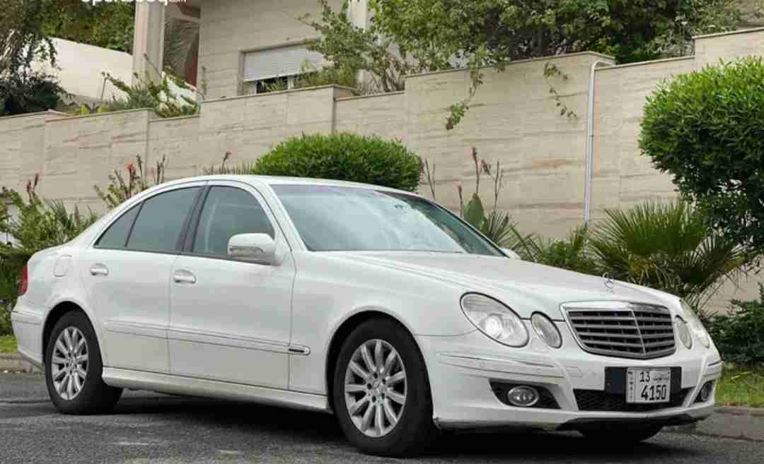 Mercedes-Benz E 230 2007 صبغ الوكاله