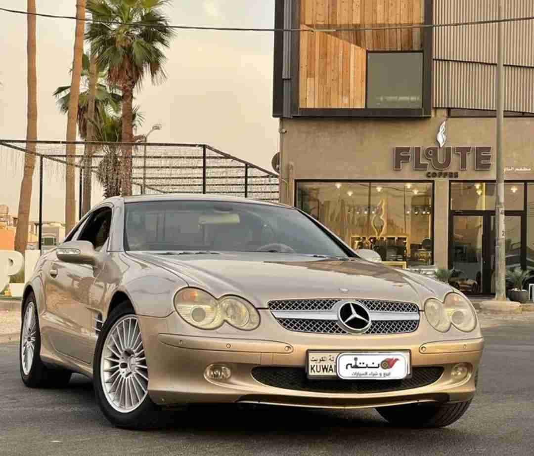 مرسيدس SL 500 كشف موديل 2002 بحاله جيده