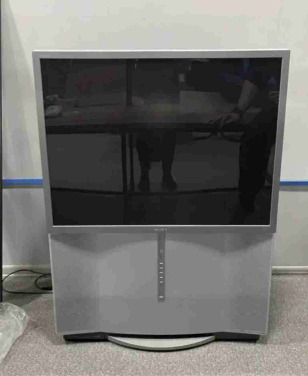 Sony projection tv. for sale