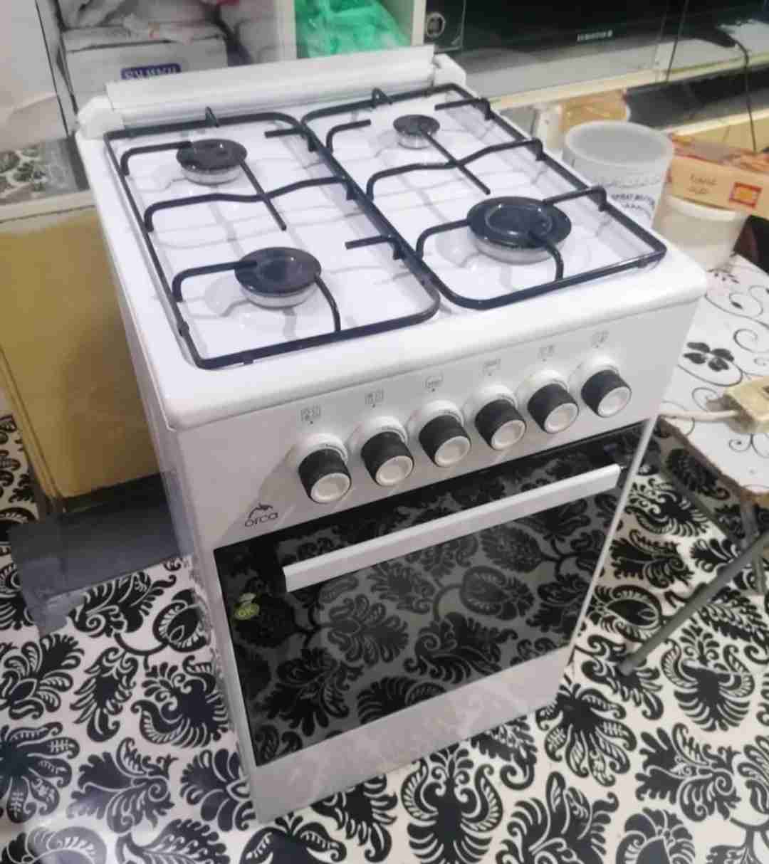 Gas Stove + Oven used for 1 month